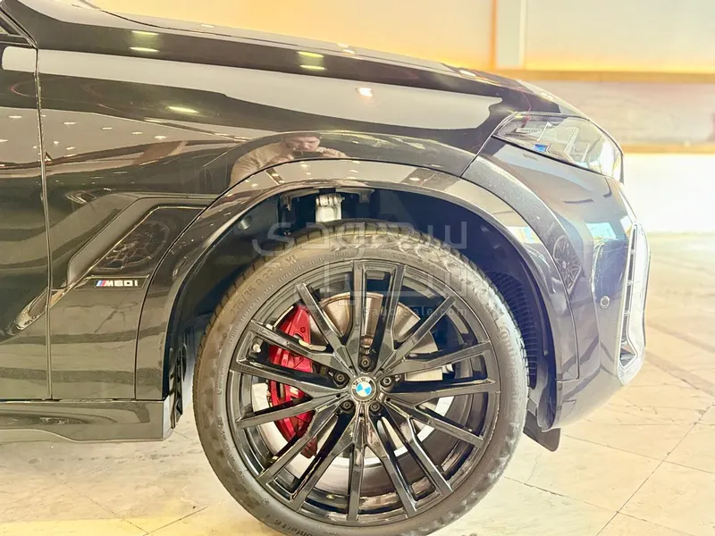 2024 بي ام دبليو الفئة اكس 6 إم كت