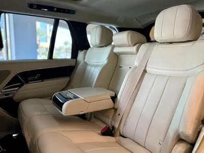 2023 لاند روفر رينج روفر اتش اس اي