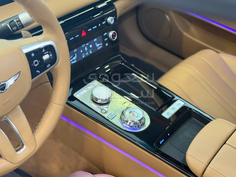 2025 جينيسيس جي 80