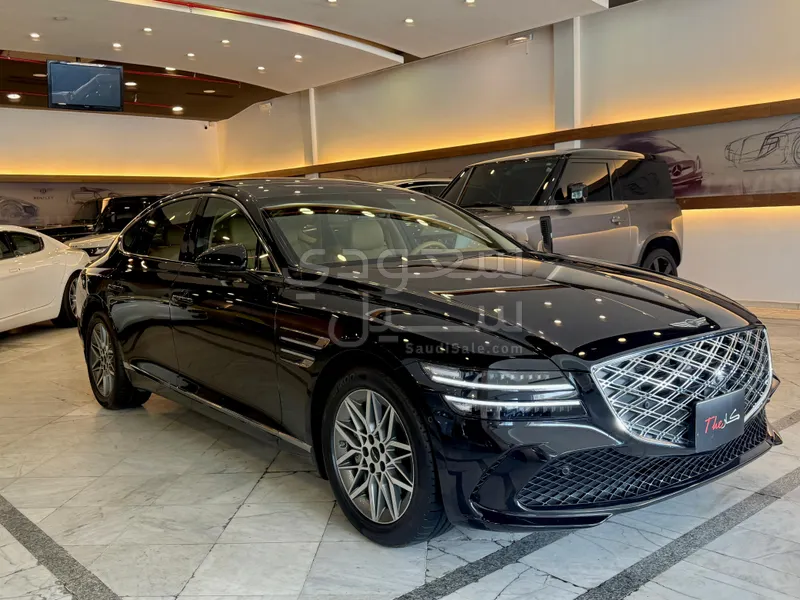 2025 جينيسيس جي 80