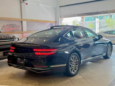 2025 جينيسيس جي 80