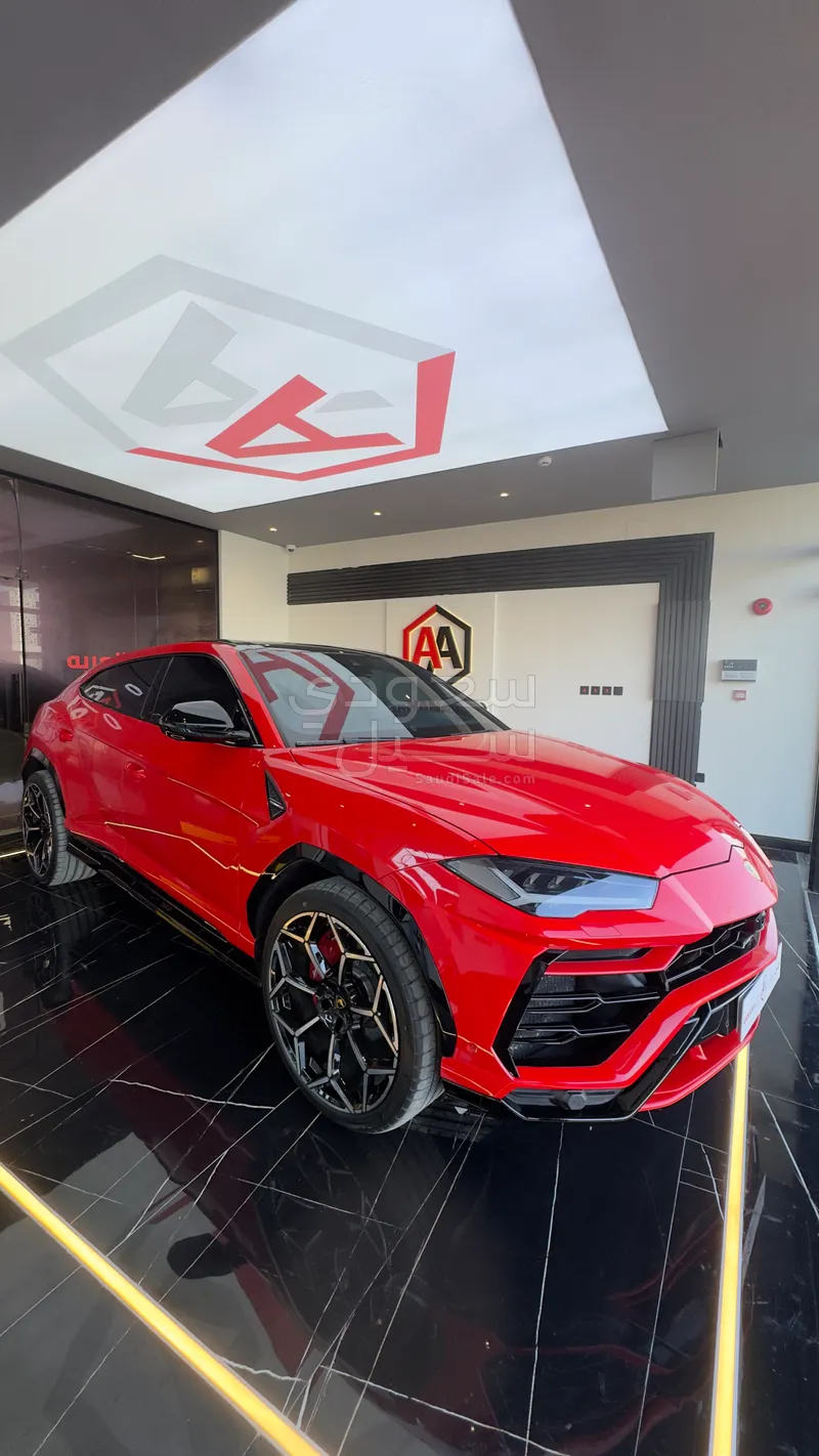 2019 لمبرجيني اوروس اس