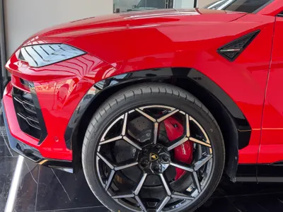 2019 لمبرجيني اوروس اس