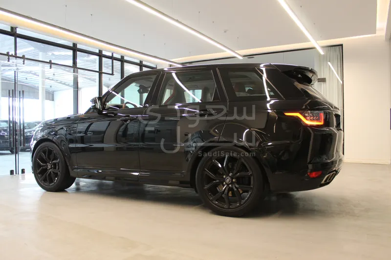 2021 لاند روفر رينج روفر سبورت اس في ار