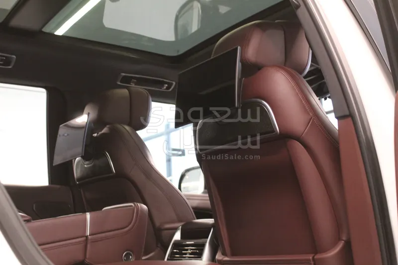 2022 لاند روفر رينج روفر اوتوبيوغرافي