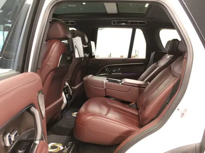 2022 لاند روفر رينج روفر اوتوبيوغرافي