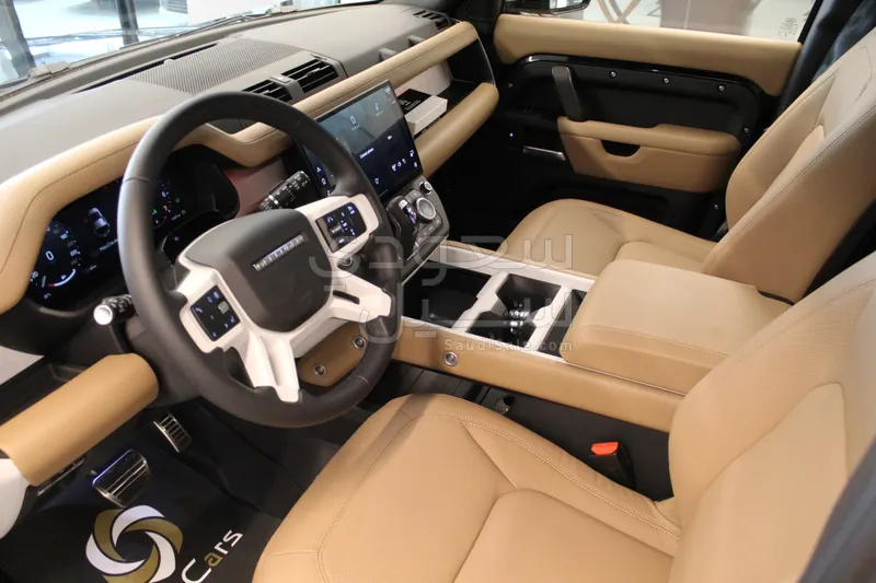 2026 لاند روفر ديفيندر 110