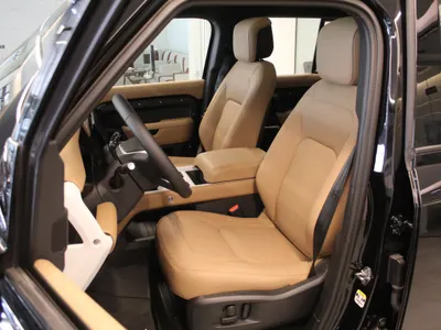 2026 لاند روفر ديفيندر 110