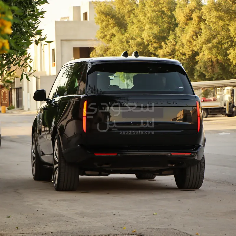2024 لاند روفر رينج روفر اوتوبيوغرافي