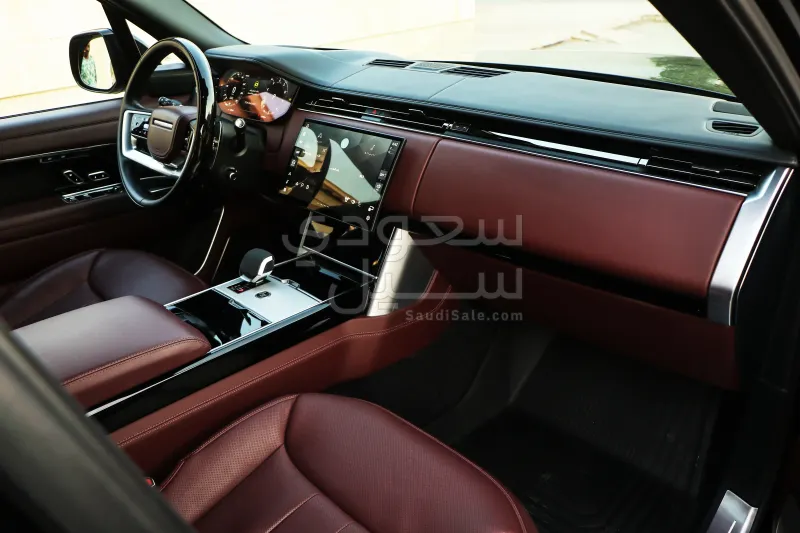 2024 لاند روفر رينج روفر اوتوبيوغرافي