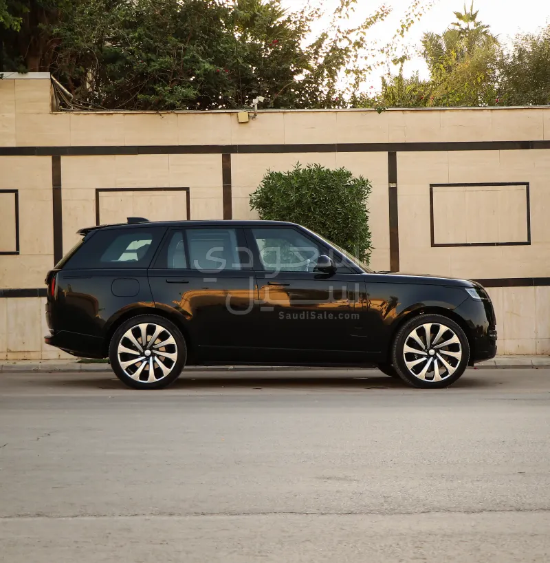2024 لاند روفر رينج روفر اوتوبيوغرافي
