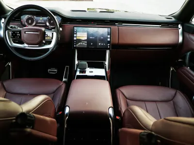 2024 لاند روفر رينج روفر اوتوبيوغرافي