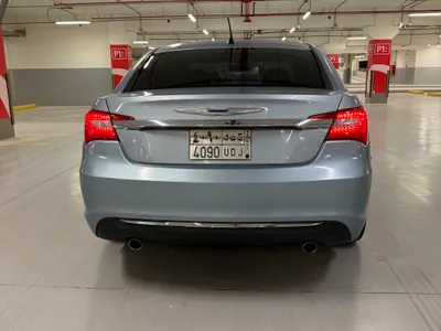 2012 كرايسلر 200 سي ليمتد