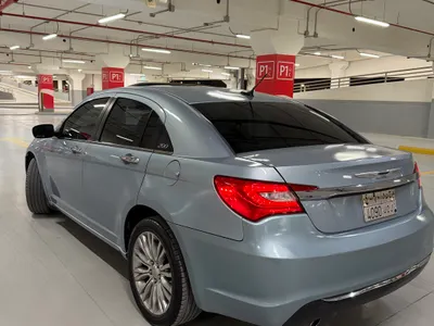 2012 كرايسلر 200 سي ليمتد