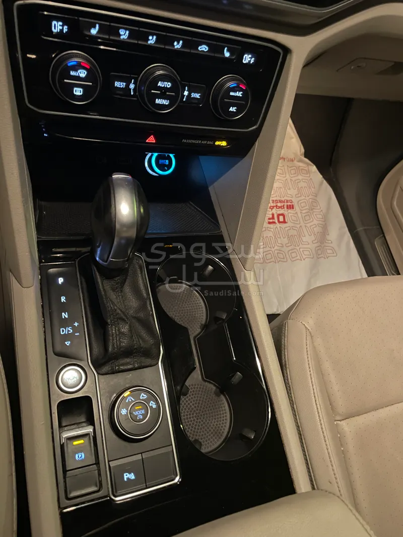 2019 فولكس واجن تيرامونت ار لاين