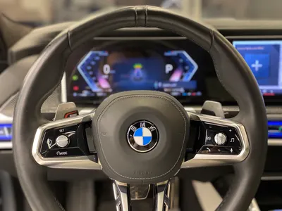 2025 بي ام دبليو الفئة السابعة 740أي