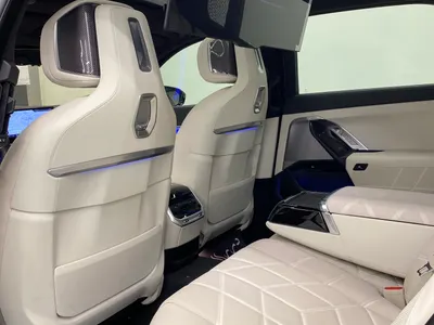 2025 بي ام دبليو الفئة السابعة 740أي