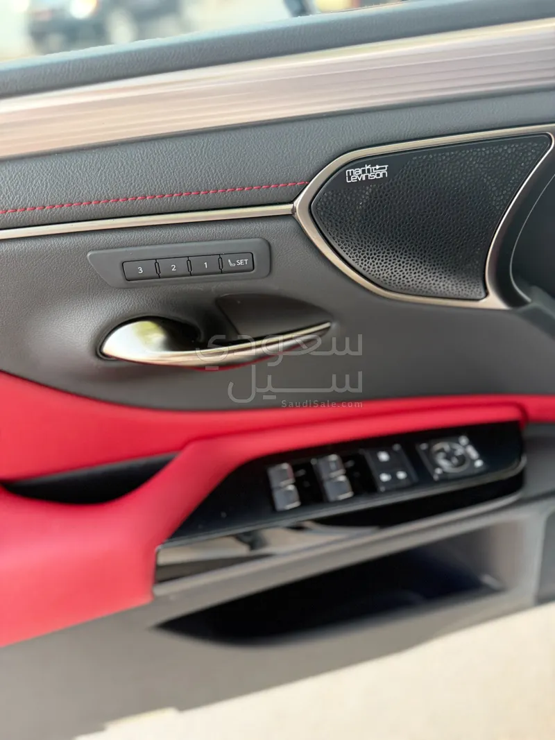 2023 لكزس إي إس 350 اف سبورت