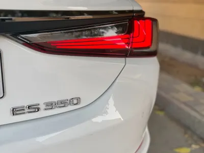 2023 لكزس إي إس 350 اف سبورت