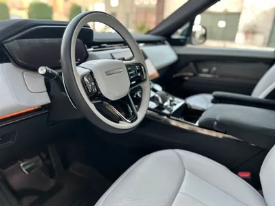 2023 لاند روفر رينج روفر سبورت اس اي