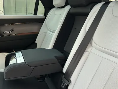 2023 لاند روفر رينج روفر سبورت اس اي