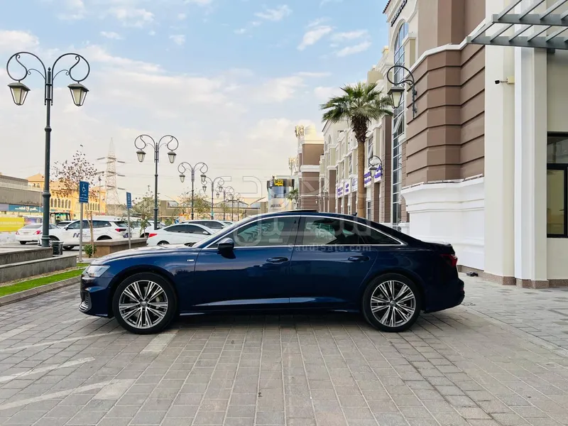 2019 اودي اي 6 اس لاين