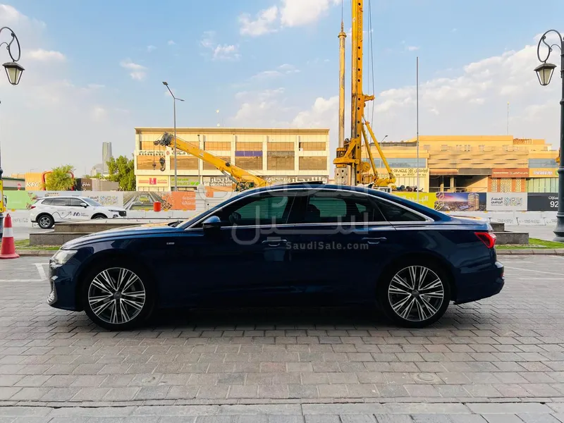 2019 اودي اي 6 اس لاين