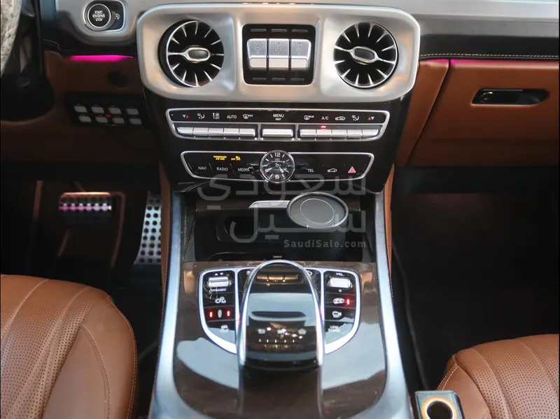 2024 مرسيدس - بنز جي 63 أي إم جي