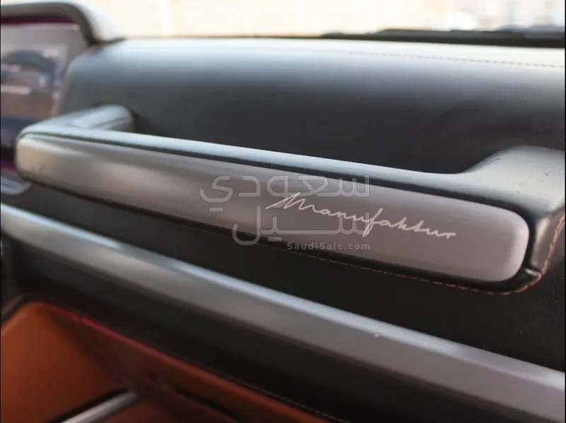 2024 مرسيدس - بنز جي 63 أي إم جي