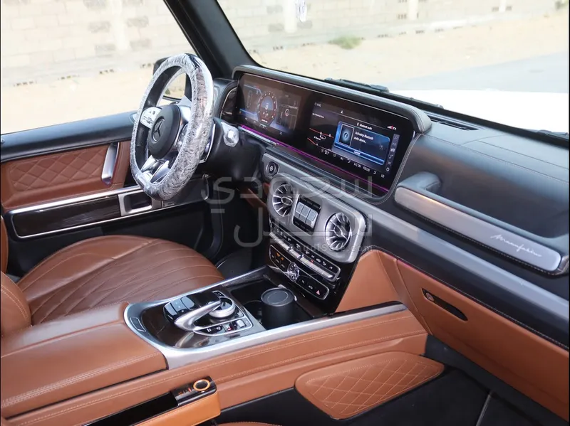 2024 مرسيدس - بنز جي 63 أي إم جي