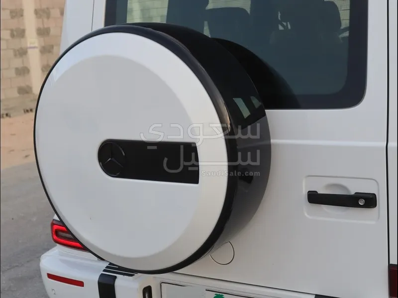 2024 مرسيدس - بنز جي 63 أي إم جي