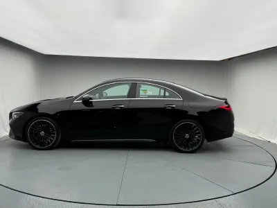 2025 مرسيدس - بنز سي إل أي 200