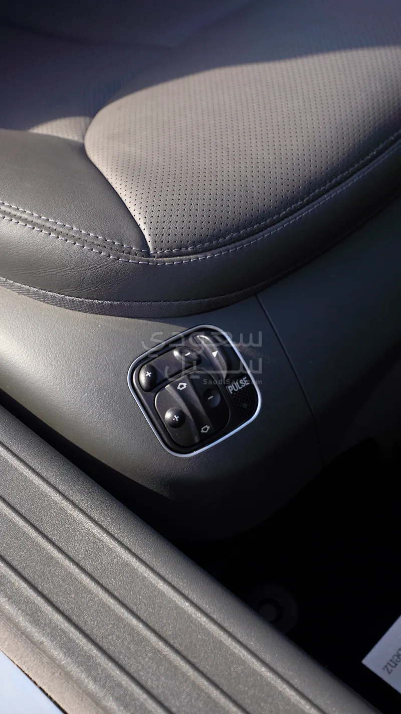 2004 مرسيدس - بنز إس إل 600