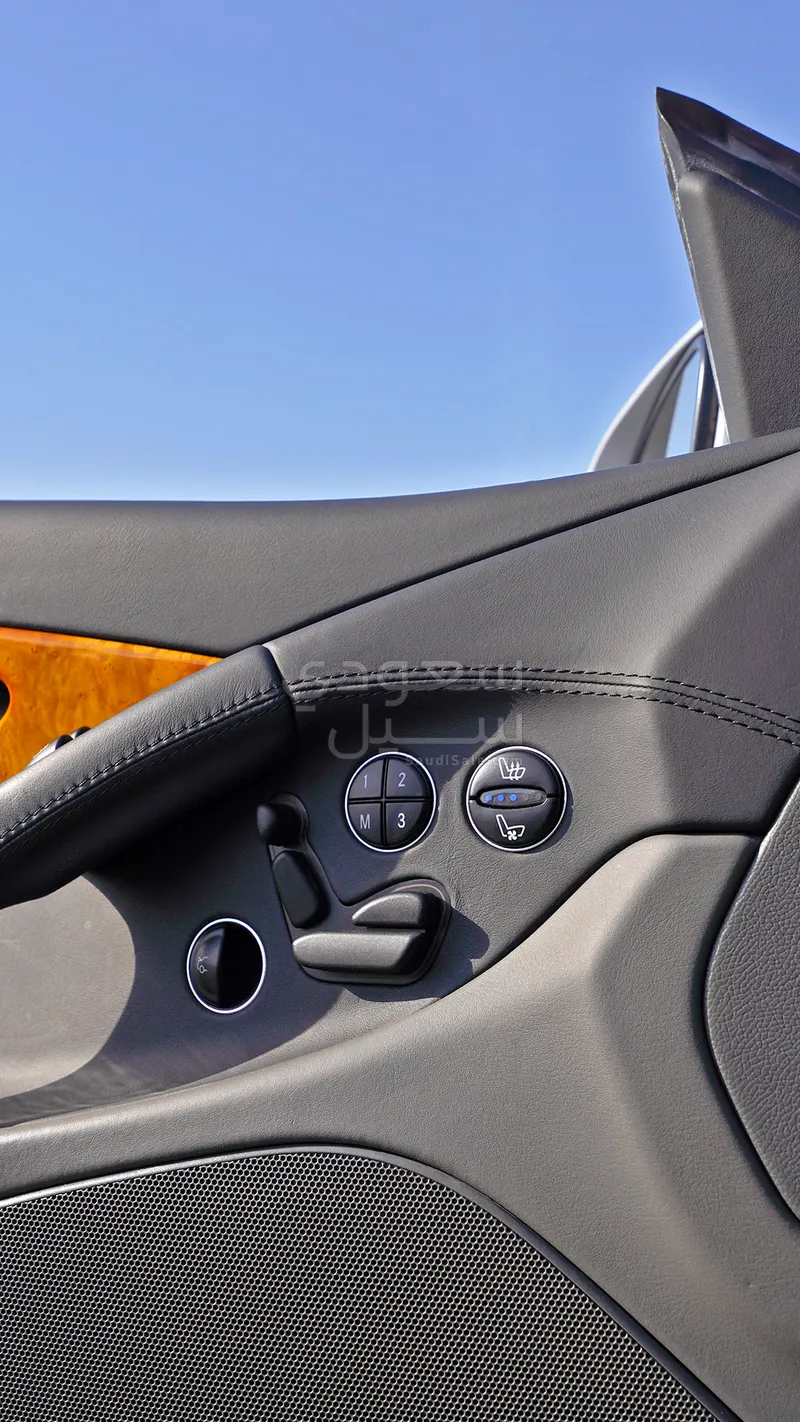 2004 مرسيدس - بنز إس إل 600