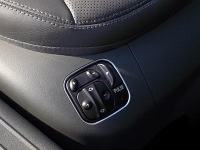 2004 مرسيدس - بنز إس إل 600