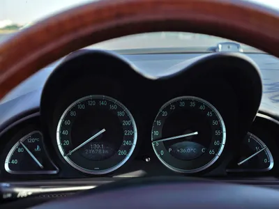 2004 مرسيدس - بنز إس إل 600