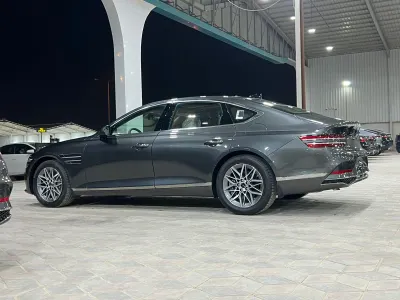 2026 جينيسيس جي 80