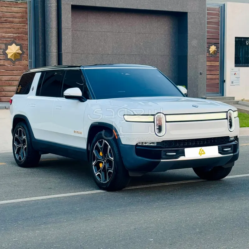 2023 ريفيان أر 1 إس