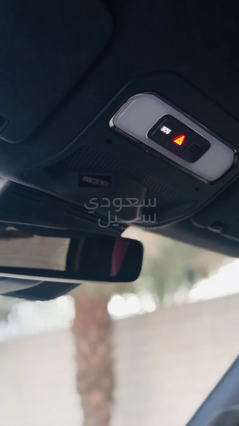 2023 ريفيان أر 1 إس