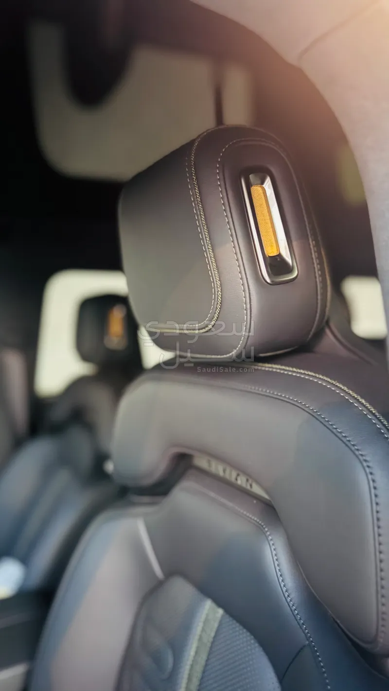 2023 ريفيان أر 1 إس