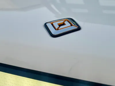 2023 ريفيان أر 1 إس