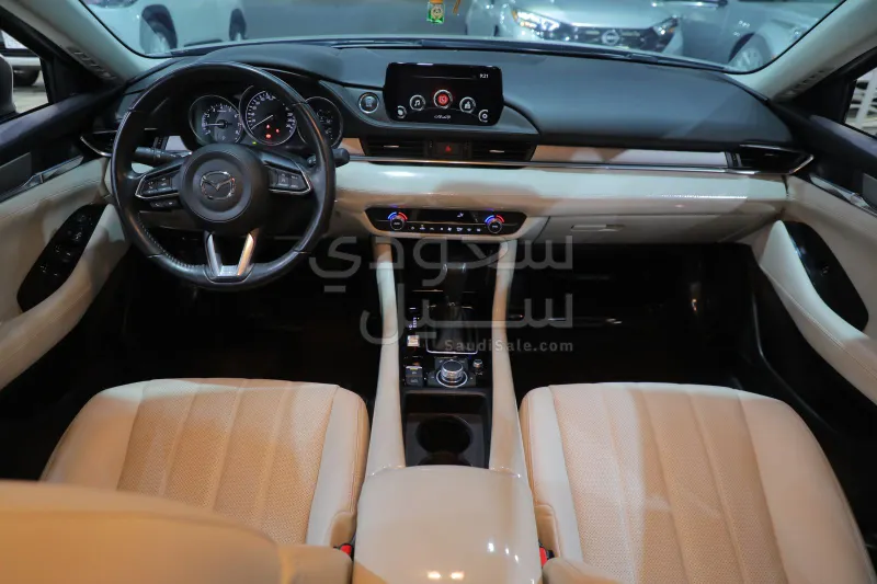 2025 مازدا مازدا 6