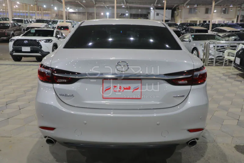 2025 مازدا مازدا 6