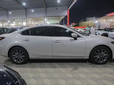 2025 مازدا مازدا 6