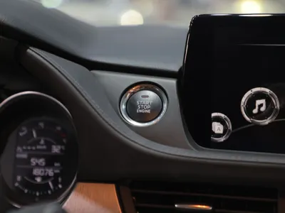 2025 مازدا مازدا 6