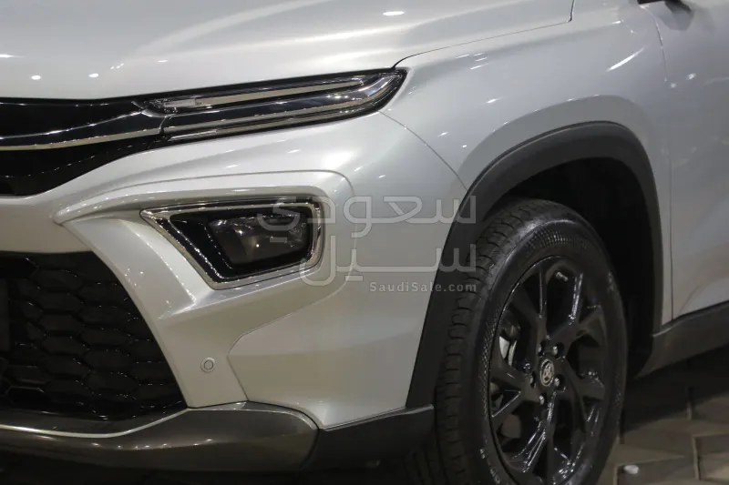 2025 تويوتا اوربان كروزر جي ال اكس