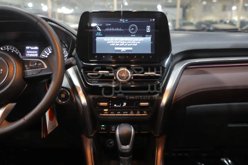 2025 تويوتا اوربان كروزر جي ال اكس