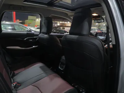 2025 تويوتا اوربان كروزر جي ال اكس