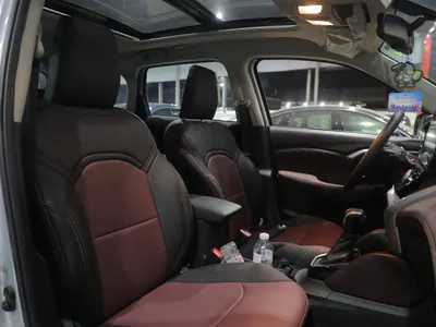 2025 تويوتا اوربان كروزر جي ال اكس