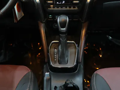 2025 تويوتا اوربان كروزر جي ال اكس